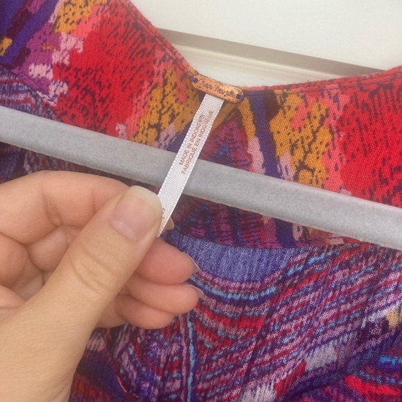 Free People all night purple red abstract romper sz small
Condition: Excellent - Picture 3 of 4